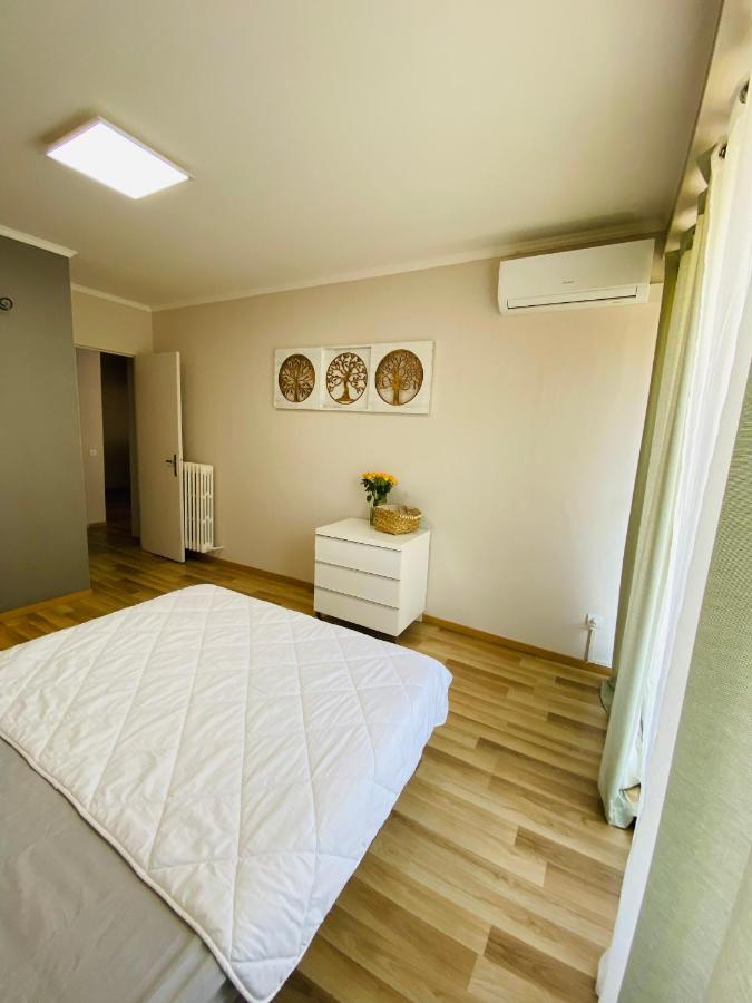 Magnifique Appartement 60M2 ,3 Pieces , Equipee,Tres Lumineux, 2 Minutes A Pied De La Plage Nizza Kültér fotó