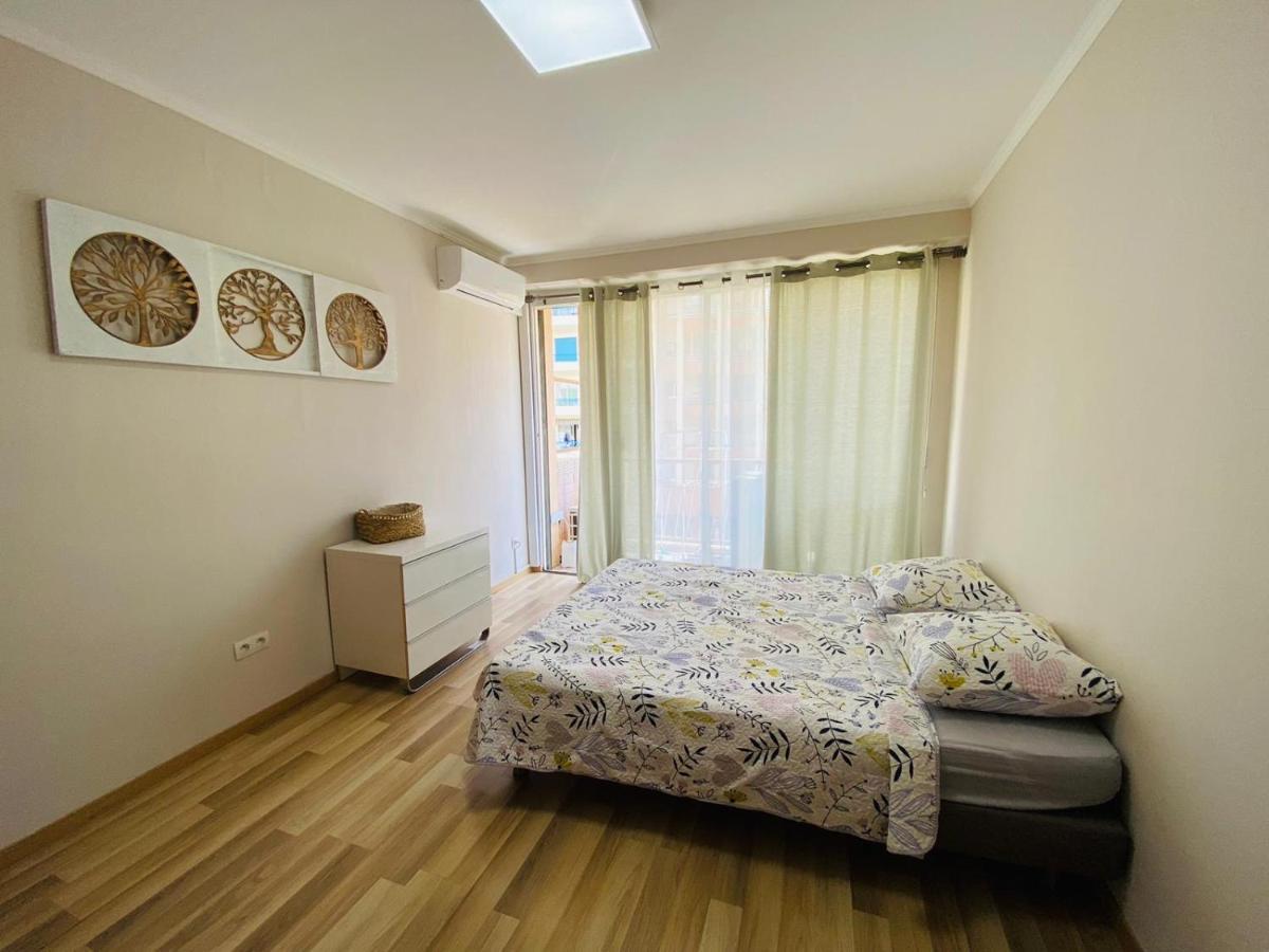 Magnifique Appartement 60M2 ,3 Pieces , Equipee,Tres Lumineux, 2 Minutes A Pied De La Plage Nizza Kültér fotó